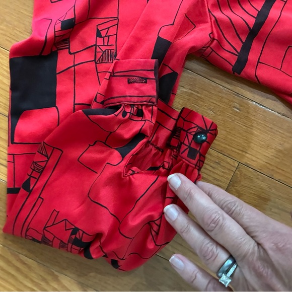 Vintage 90’s geometric top with shoulder pads XL by Topnotch - Picture 4 of 9